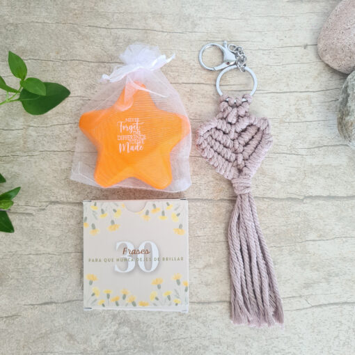Regalo mamás que inspiran☀️ (Estrella, llavero y 30 frases) - Imagen 3