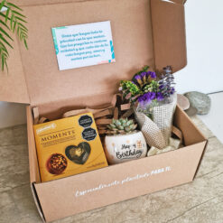 Regalo de cumpleaños + chocolates + mini bouquete 💐 - Imagen 6